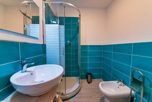 Hotel Manzoni Рим Экстерьер фото