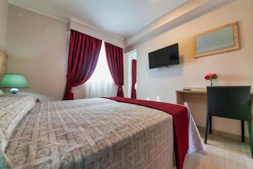 Hotel Manzoni Рим Экстерьер фото